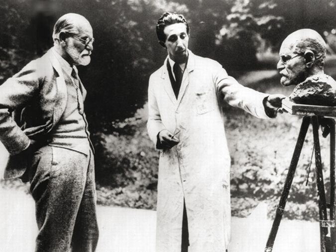 Sigmund Freud e discípulos na transmissão da psicanálise